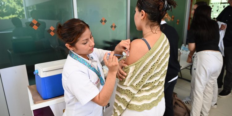 Presentan avances de coberturas de vacunación en Quintana Roo: SESA