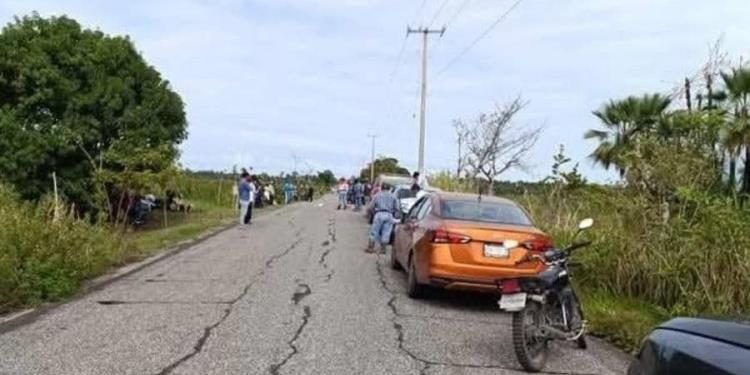 Campesinos de Cárdenas levantan bloqueo contra Pemex, pero advierten posible regreso