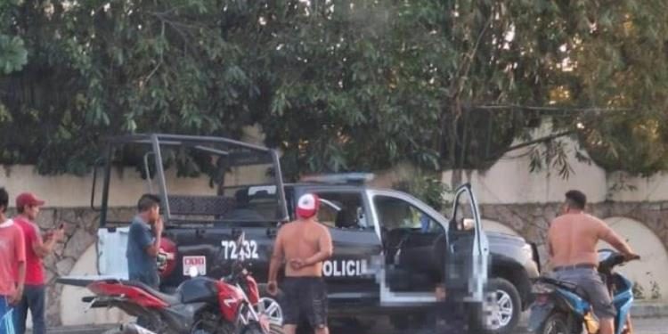 Matan a dos policías tras disturbios en Centro y Cárdenas