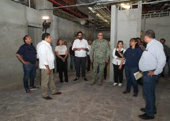 Javier May supervisa construcción del nuevo Hospital General de Cárdenas