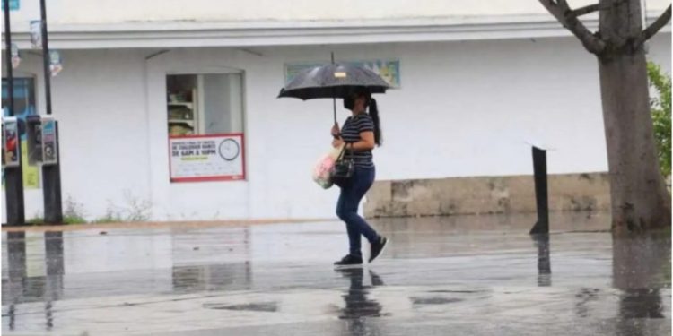 Pronostican lluvias menores en Tabasco este miércoles por canal de baja presión
