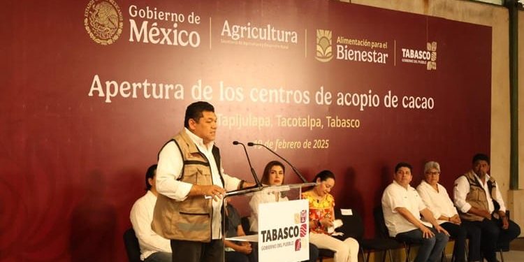 Gobernador de Tabasco inaugura Centros de Acopio de Cacao y llama a consumir local