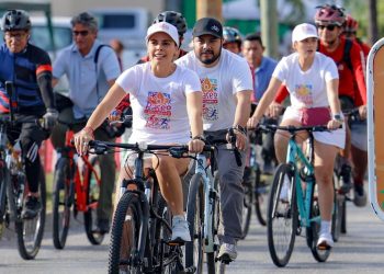 MILES DE FAMILIAS DISFRUTARON DEL SEGUNDO PASEO CANCUNENSE