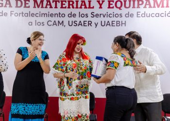 Layda Sansores entrega equipamiento por $5.8 millones para fortalecer la educación especial en Campeche