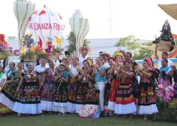 Destaca la participación de más de 6700 personas en programas culturales de Cancún