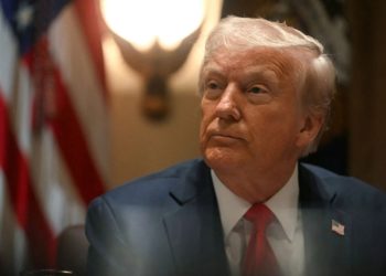 Donald Trump confirma que aranceles del 25% a México y Canadá entrará en vigor este martes 4 de marzo