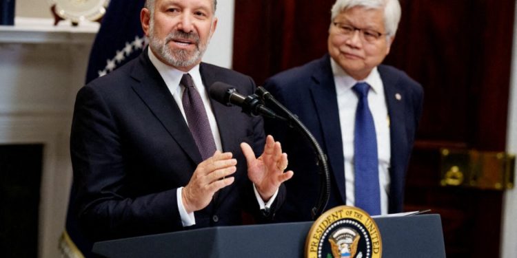 Howard Lutnick, secretario de comercio de EU elogió al Reino Unido y a México por abstenerse de aplicar aranceles recíprocos