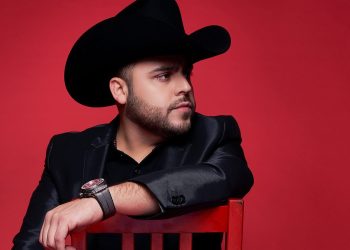 Gerardo Ortiz acepta culpabilidad al participar en conciertos vinculados al CJNG