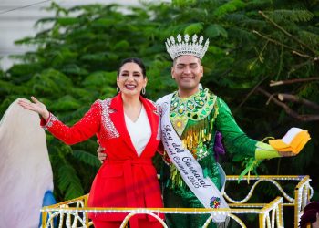 La juventud fue la principal protagonista de los carnavales del pueblo en Playa del Carmen 2025
