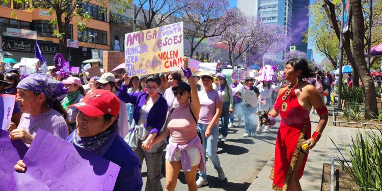 Manifestaciones del 8M: Protestas y Demandas por la Igualdad de Género