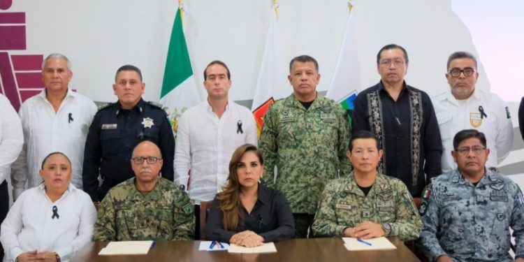 Mara Lezama, encabezó este lunes en Tulum una reunión con la Mesa de Seguridad, se revisaron y reforzaron las estrategias para hacer frente a la violencia en el estado