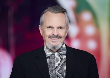 Miguel Bosé regresa a México tras nueve años de ausencia