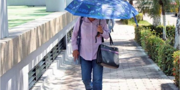 Persistirá el calor en Tabasco este miércoles, con posibles chubascos aislados