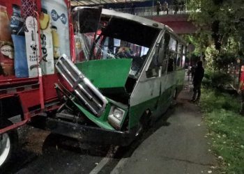 Aumentan accidentes viales en CDMX: 147 incidentes vinculados con microbuses en 2025