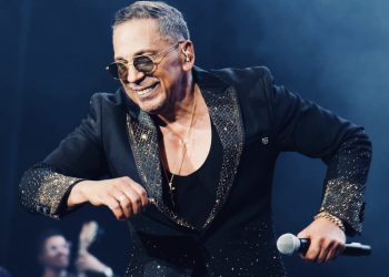 Alberto Barros hace vibrar a la Cumbre Tajín con su ritmo inigualable