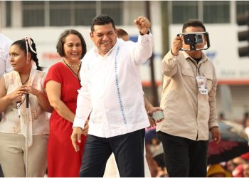 Javier May: «En Tabasco, al menos un programa social llega a cada hogar»