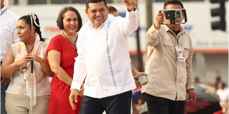 Javier May: «En Tabasco, al menos un programa social llega a cada hogar»