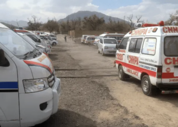 Saldo de 54 muertos tras toma de tren en Pakistán
