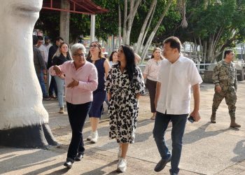 Supervisión del stand ganadero en el Parque de Feria para la Feria Tabasco 2025