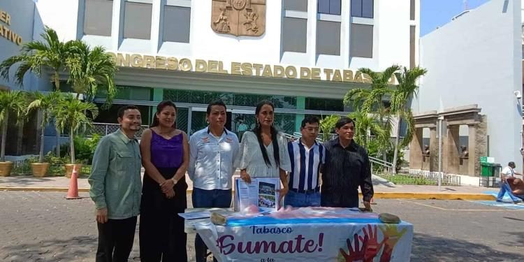 Logra comunidad LGBT amparo para garantizar derecho a la identidad de personas trans en Tabasco
