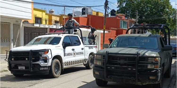 Organizaciones delictivas reclutan a migrantes en Tabasco, advierte gobernador Javier May