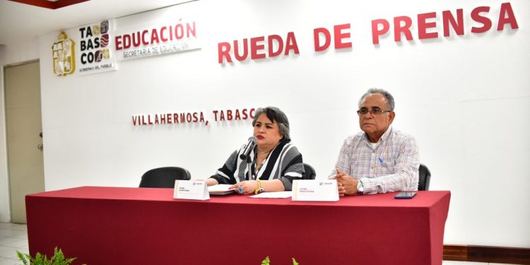 Anuncian pago de incremento salarial y retroactivo 2024 a maestros del COBATAB