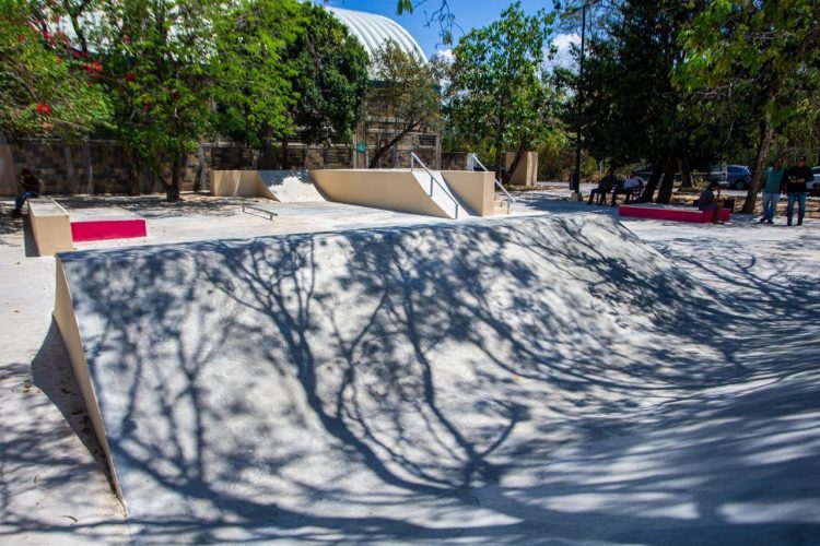 Otro espacio rescatado para el pueblo, Estefanía Mercado entrega el renovado Parque de la Noventa