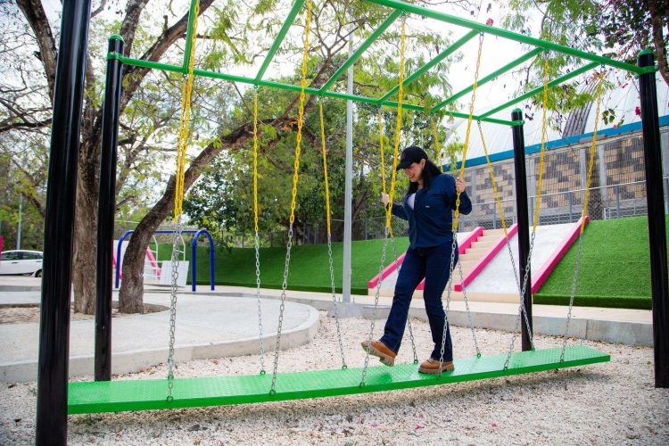 Otro espacio rescatado para el pueblo, Estefanía Mercado entrega el renovado Parque de la Noventa