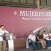 “Ni una concesión para nadie, sino un acto de justicia social”, expresó Díaz Mena en el arranque oficial del programa Mujeres Renacimiento