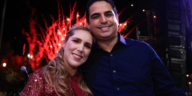 La pareja saqueadora de Isla Mujeres, Atenea Gómez y su damo Jorge Martín, dignos hijos de los nefastos Miguel Ramón Martín y Licha Ricalde