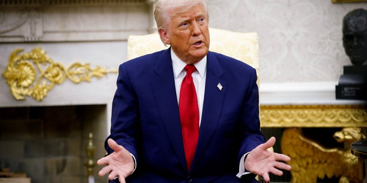 Trump declara que México y Canadá «viven de nosotros» y reitera postura proteccionista