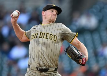 El pitcher Nick Pivetta de los Padres sigue impresionante en el inicio de la temporada