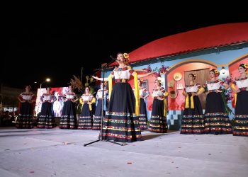 Flores del edén continúan su recorrido; ahora visitan Centla y Paraíso