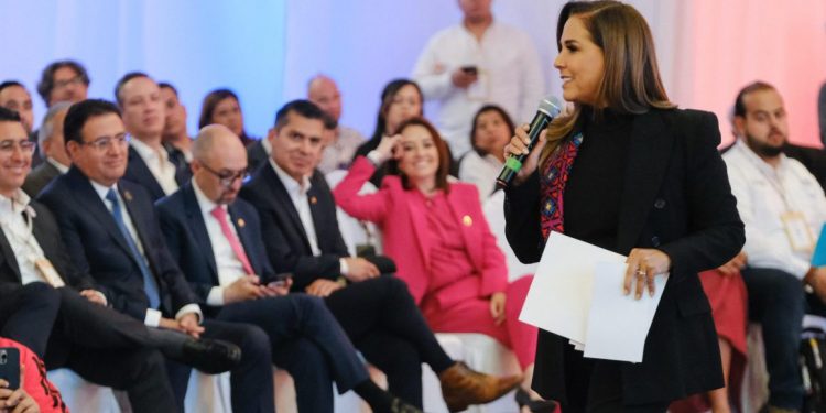 Mara Lezama, presentó el modelo Maya Ka’an como un ejemplo de turismo rural y comunitario durante el marco del Tianguis Turístico 2025