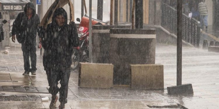 Frente Frío No. 37 provocará lluvias intensas en Tabasco este lunes: Conagua