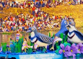 Javier May no descarta regreso del desfile de barcos alegóricos en 2026