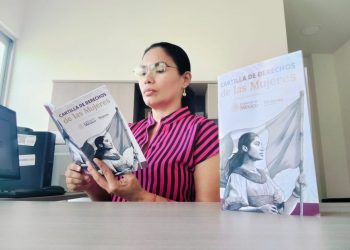 Tabasco recibe primer lote de cartillas de derechos de las mujeres