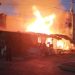 Incendio consume puesto de frutas en la colonia Nueva Esperanza, Cárdenas