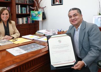 Gobernadora recibe al nuevo magistrado del TEV