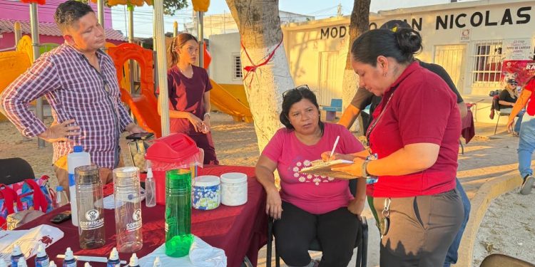 FOMENTAN EL AUTOCUIDADO EN CARMEN, CON SALUD EN TU BARRIO