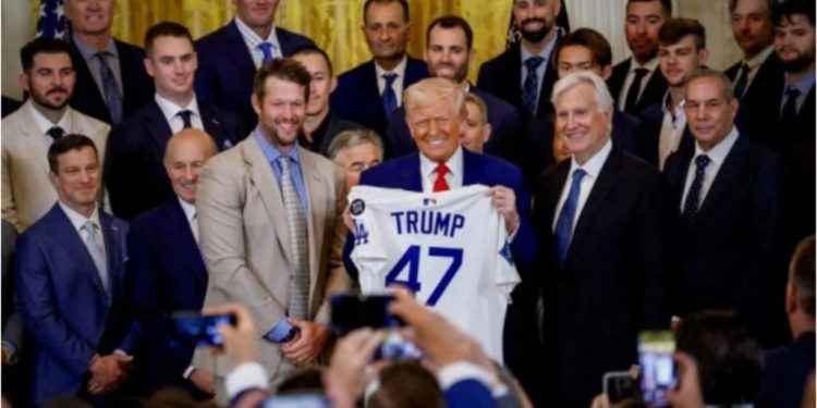 Trump elogia a Shohei Ohtani durante la visita de los Dodgers a la Casa Blanca