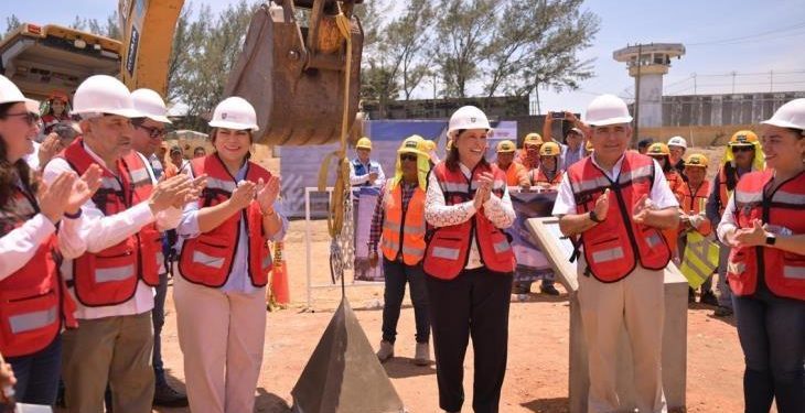 Rocío Nahle impulsa la justicia en Veracruz con la primera piedra de la Ciudad Judicial