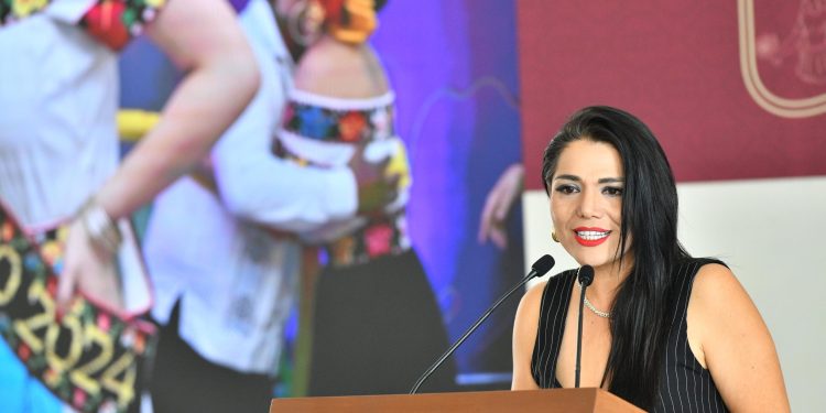 Lanza Turismo el ChatBot para informar sobre la Feria Tabasco 2025