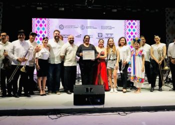 Estefanía Mercado abre las puertas de Playa del Carmen al turismo cultural