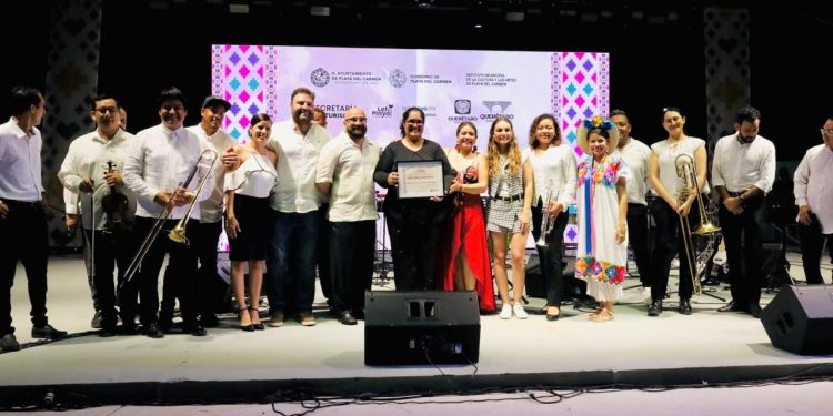 Estefanía Mercado abre las puertas de Playa del Carmen al turismo cultural