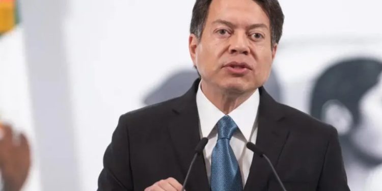 Mario Delgado, informó que el aumento salarial del 9% a docentes anunciado por la presidenta Sheinbaum es el segundo más significativo en 40 años