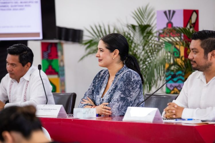 Cabildo de Playa del Carmen defiende a la ciudadanía y exige a empresas reparar correctamente calles y banquetas