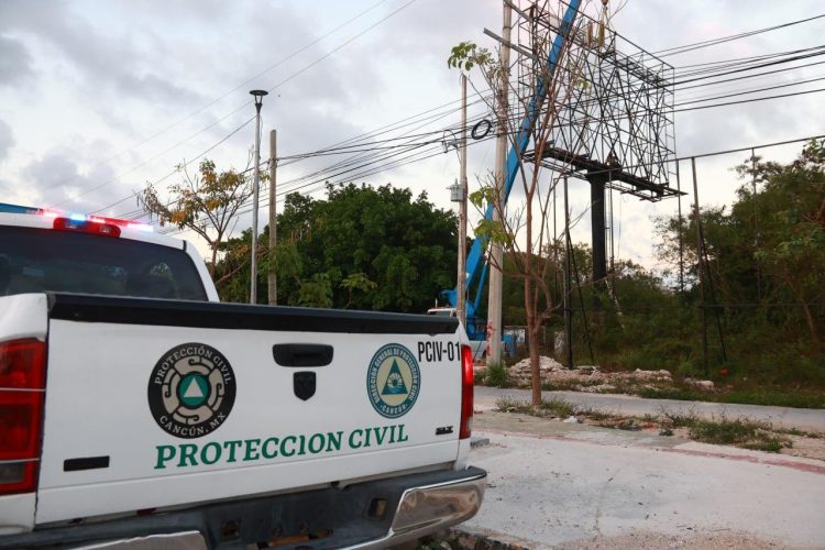 Retira Gobierno de BJ espectaculares para mejor imagen urbana