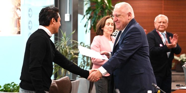 Resultados y compromiso real de Rafael Marín Mollinedo en la Agencia Nacional de Aduanas de México