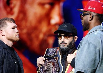 Canelo Álvarez y William Scull se enfrentan cara a cara previo a la gran pelea